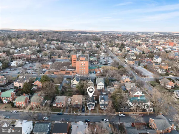 $489,000 | 312 West Cecil Street, Winchester, VA 22601