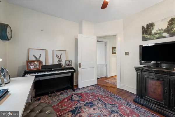 $489,000 | 312 West Cecil Street, Winchester, VA 22601