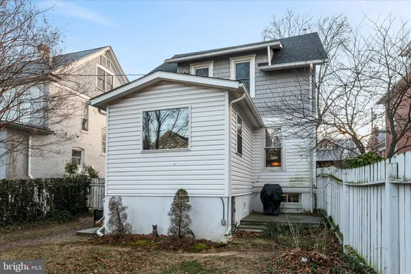 $489,000 | 312 West Cecil Street, Winchester, VA 22601