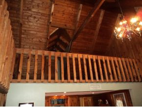 13705 Herald Road Coeburn, VA 24230 - Photo 6 of 12 Upstairs Balcony