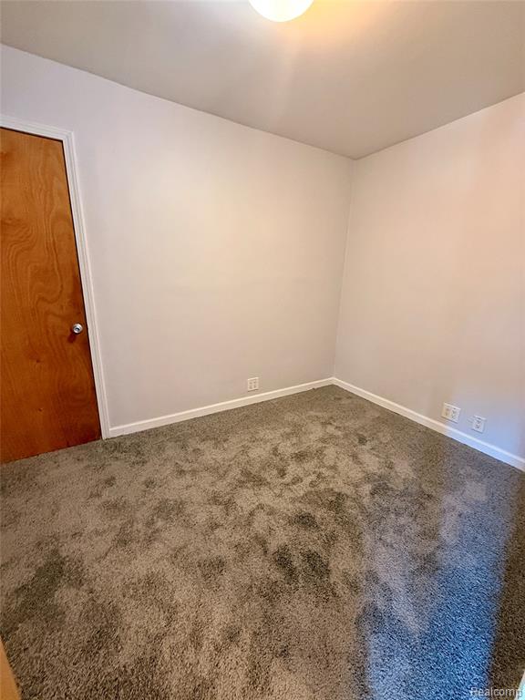738 West Atherton Road Flint, MI 48507 - Photo 11 of 23