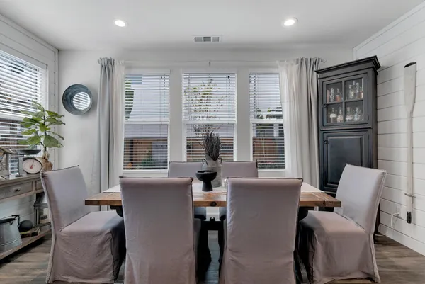 $1,249,000 | 2672 Cedar Street, Ventura, CA 93001