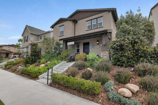$1,249,000 | 2672 Cedar Street, Ventura, CA 93001