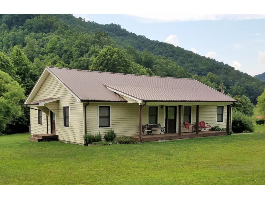 9038 Mendota Road Mendota, VA 24270 - Photo 1 of 17 Photo 1