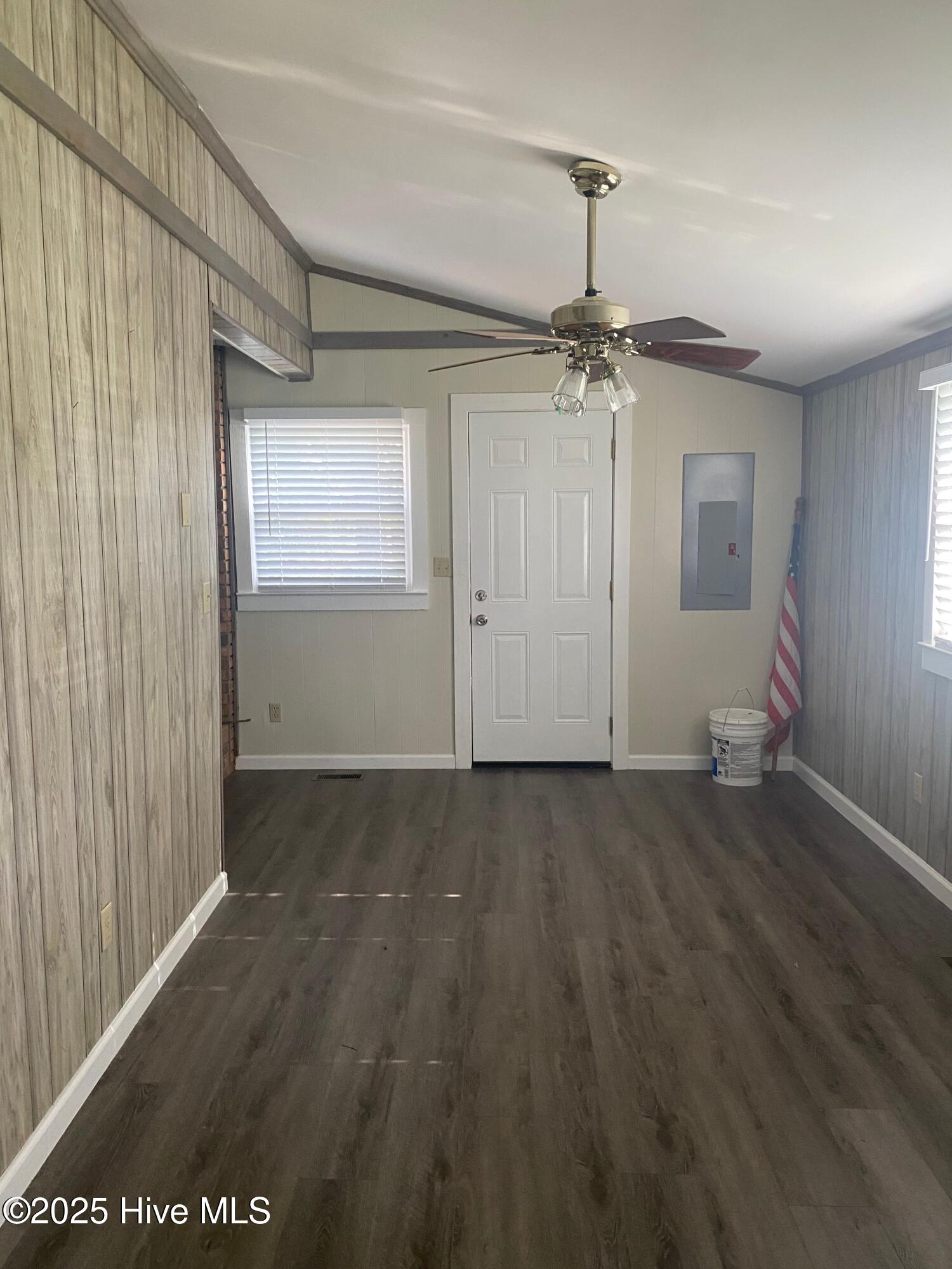 Undisclosed Address Bath, NC 27808 - Photo 6 of 24 Entry