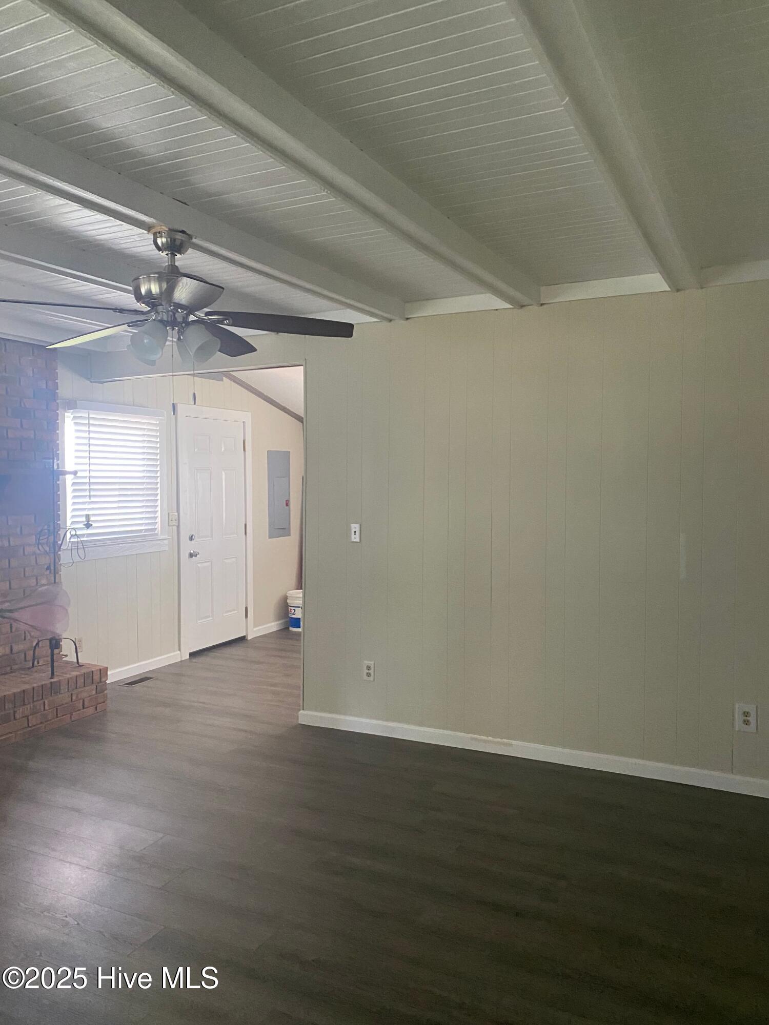Undisclosed Address Bath, NC 27808 - Photo 9 of 24 Living Area