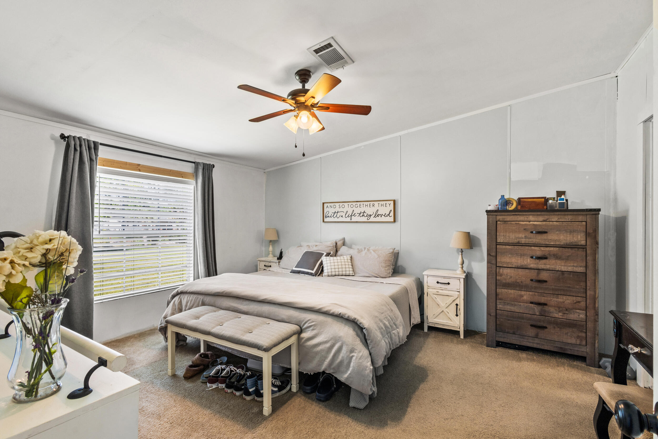 2373 Parrish Road Titusville, FL 32796 - Photo 11 of 33 2373 Parrish Rd -main bedroom