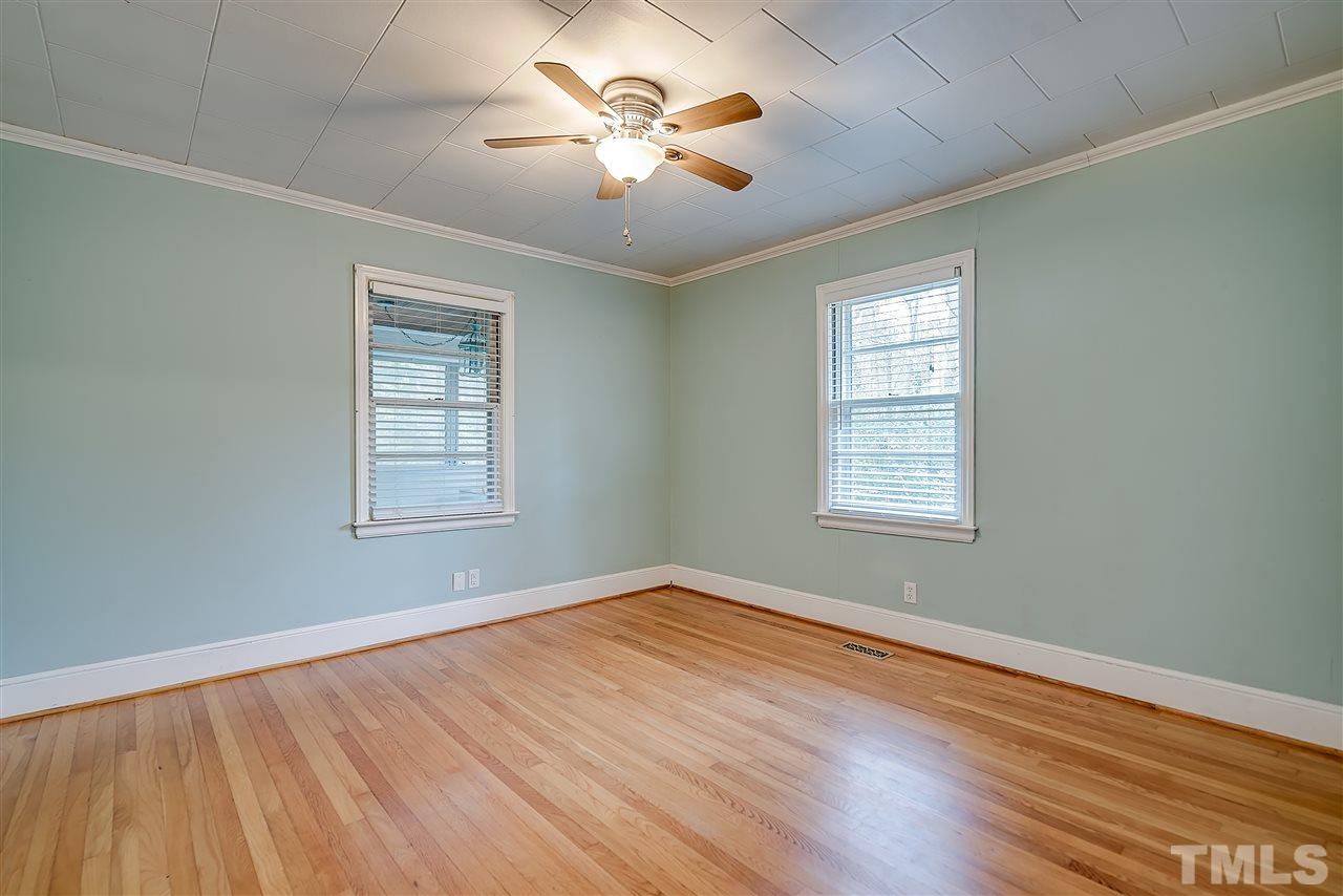 3310 Hope Valley Road Durham, NC 27707 - Photo 14 of 25 Gallery Image 14