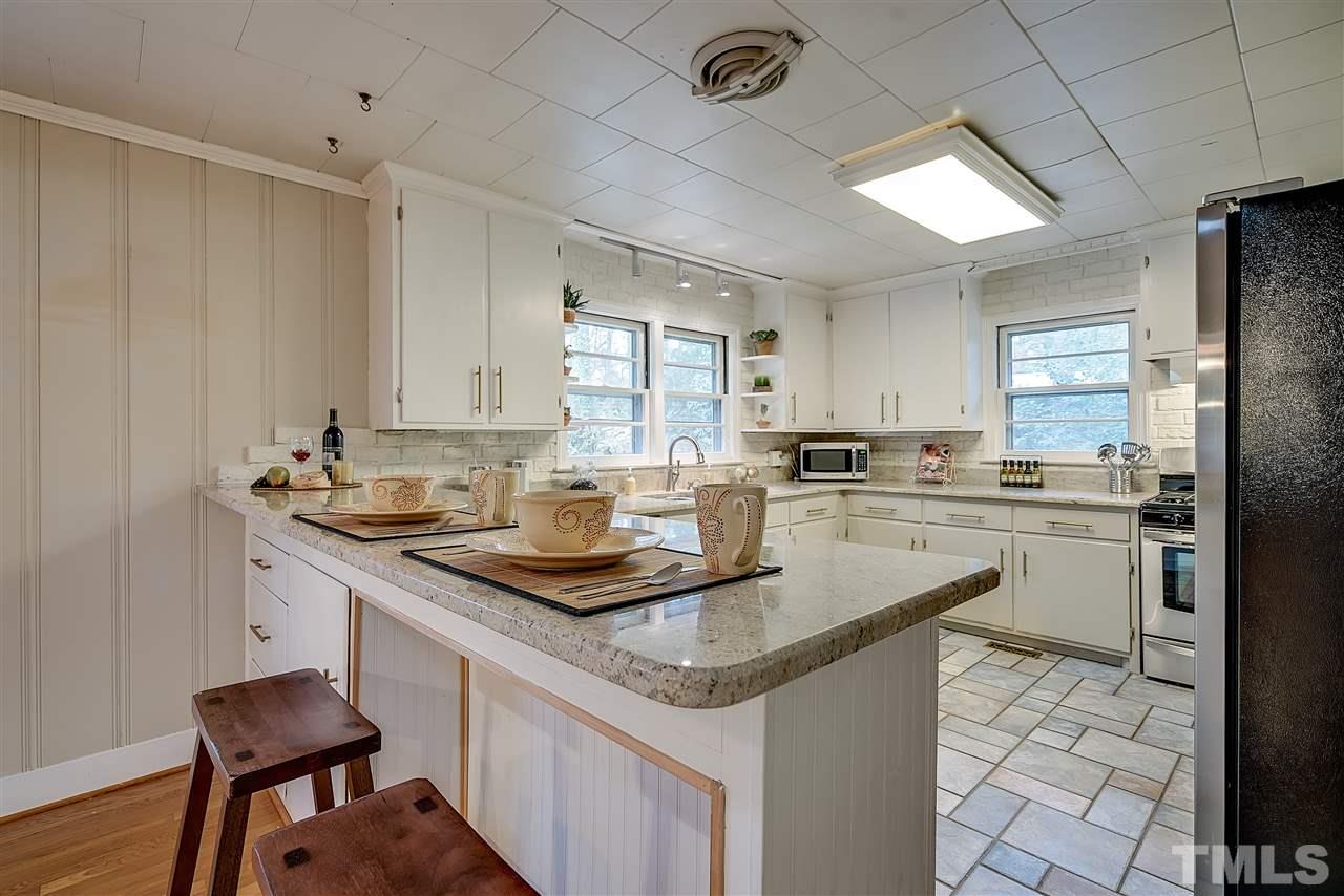 3310 Hope Valley Road Durham, NC 27707 - Photo 8 of 25 Gallery Image 8