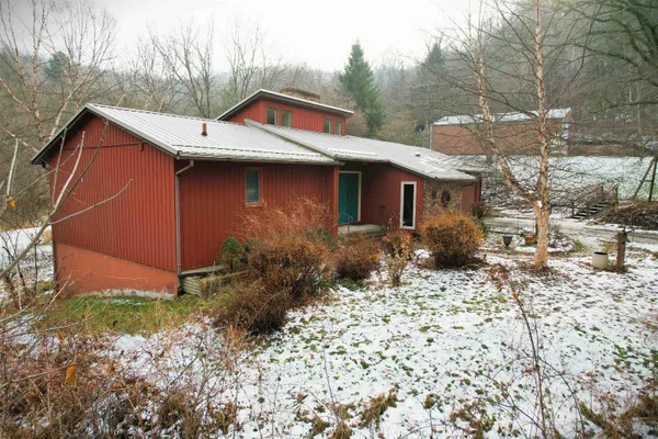 $574,000 | 30895 Brookside Lane, Blue River, WI 53518