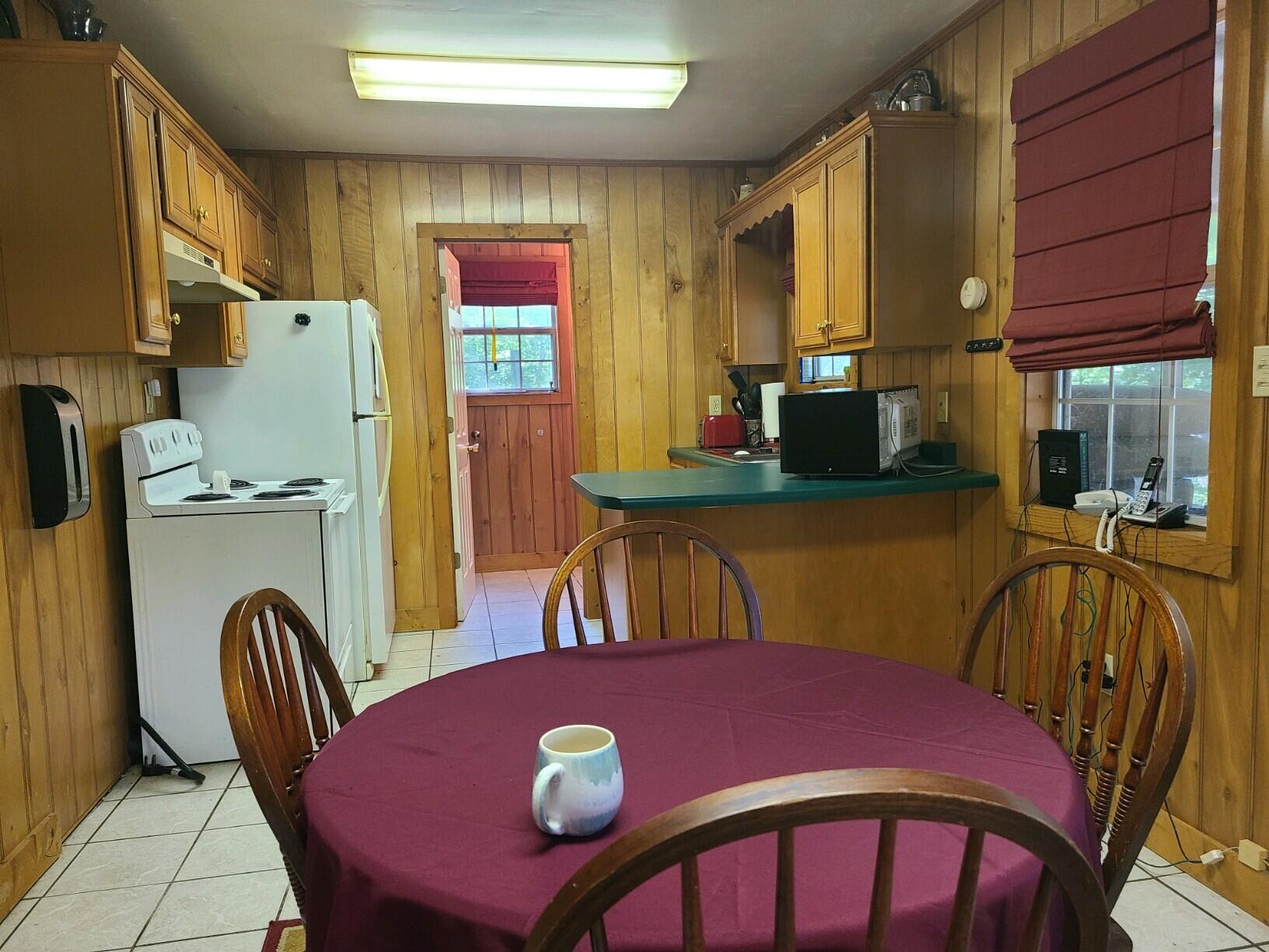 416 Kelly Pl Road Somerset, KY 42501 - Photo 29 of 30 20240811_144533