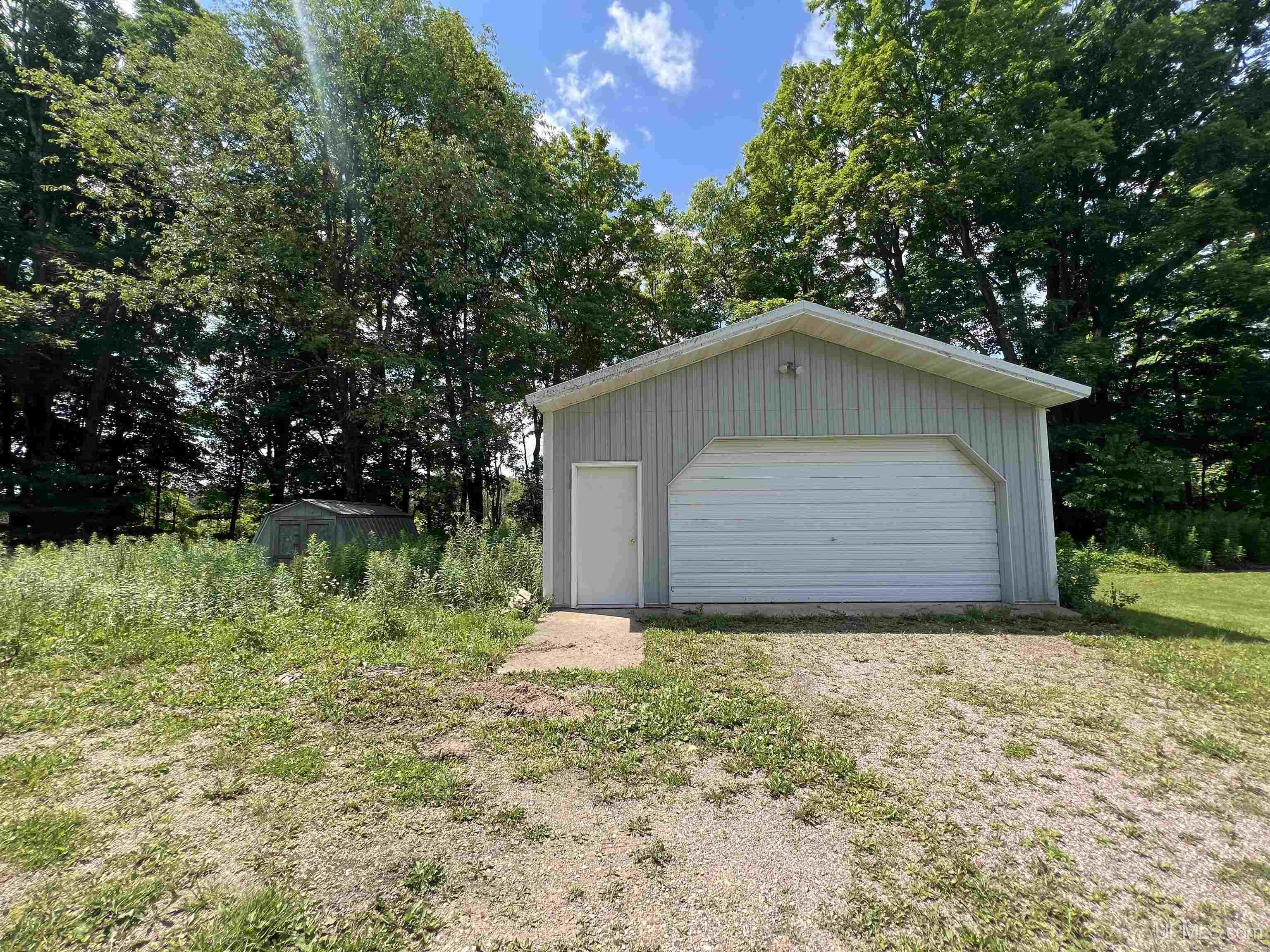 N1129 East T Road Trenary, MI 49891 - Photo 3 of 10