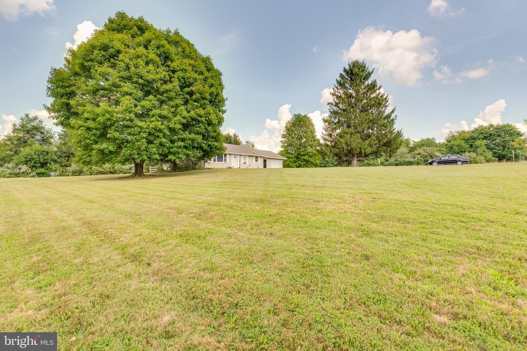 271 Tabor Road Berkeley Springs, WV 25411 - Photo 13 of 29 Level Acreage