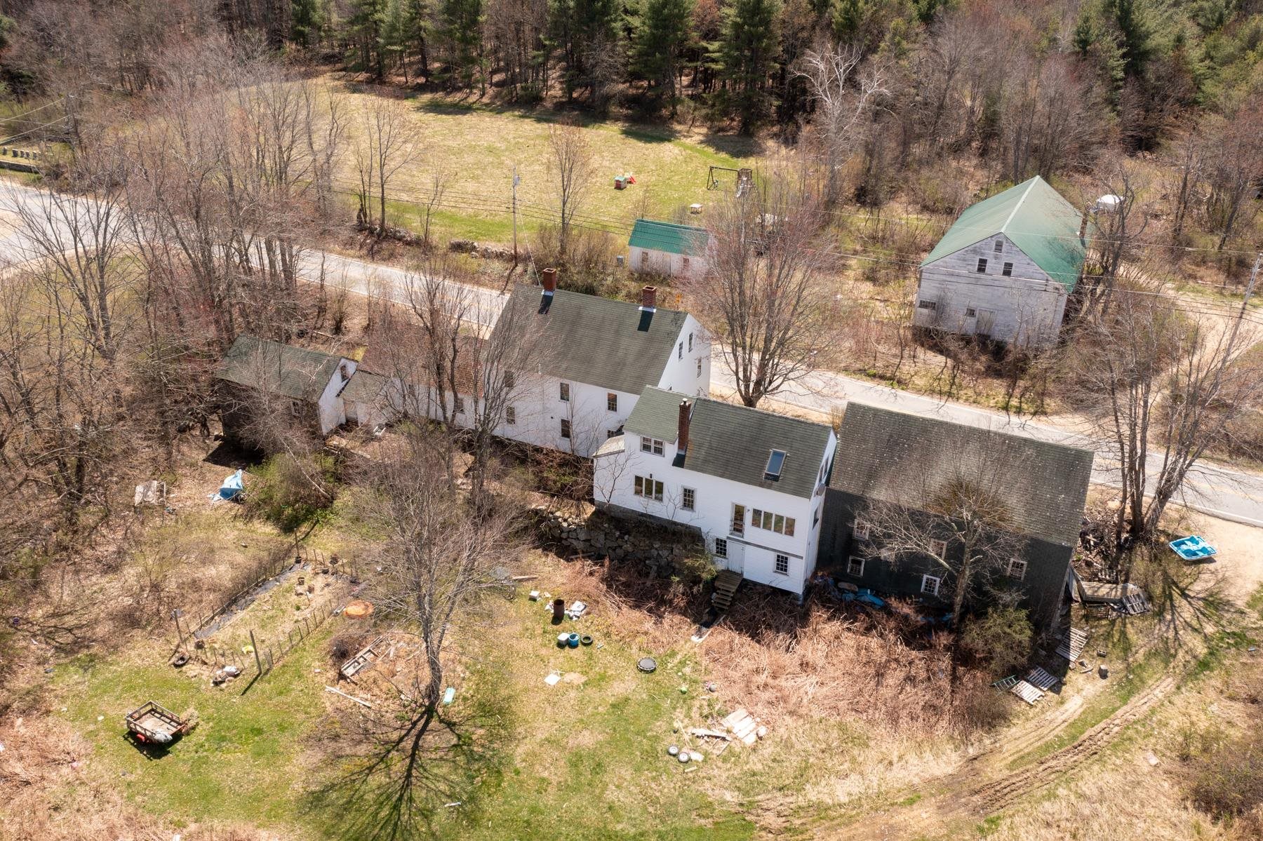 254 Stagecoach Road Barrington, NH 03825 - Photo 5 of 26