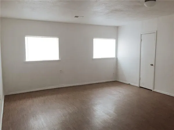 $1,775 | 6840 Margaret Drive, Forest Hill, TX 76140