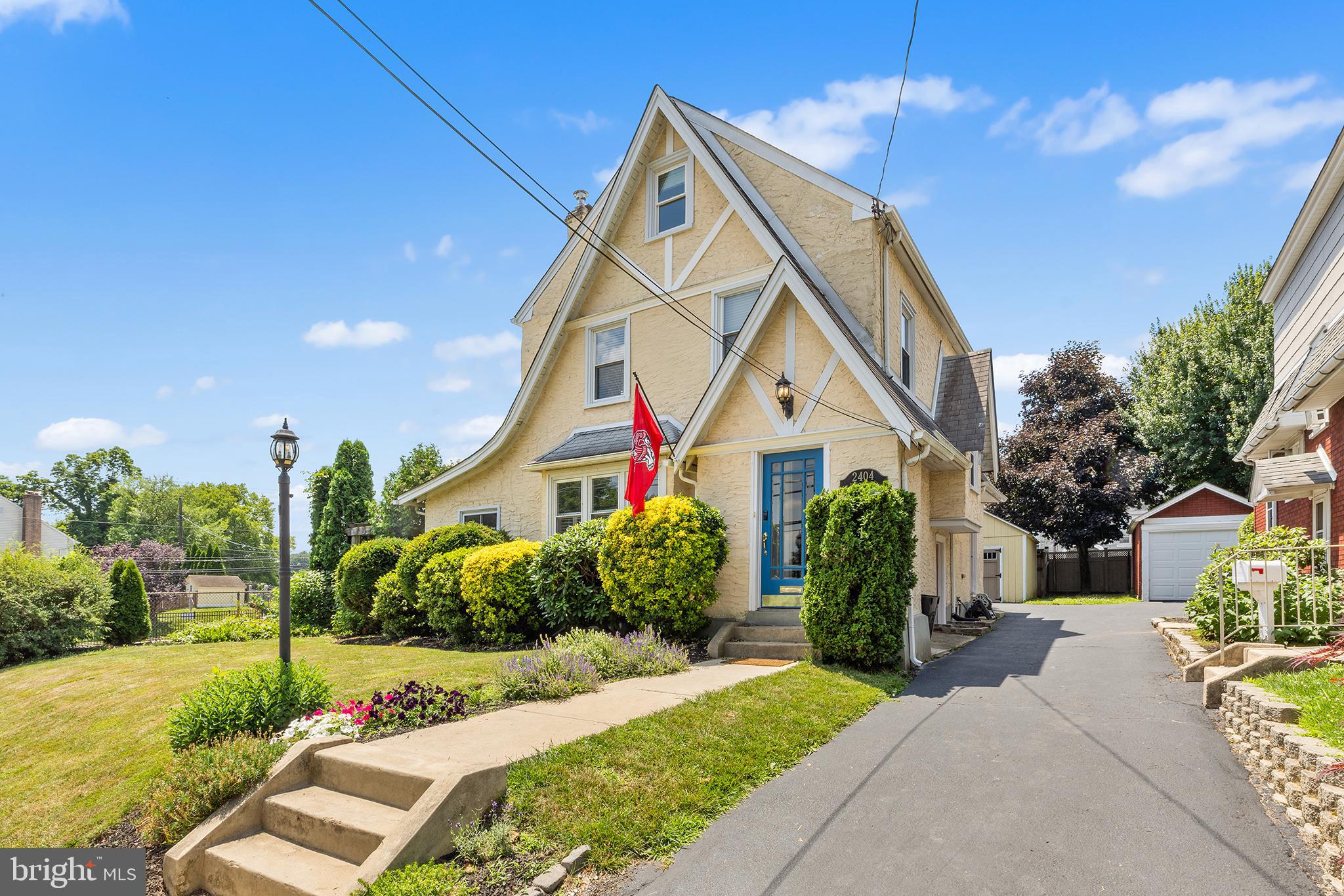 2404 Poplar Road Havertown, PA 19083 - Photo 1 of 41