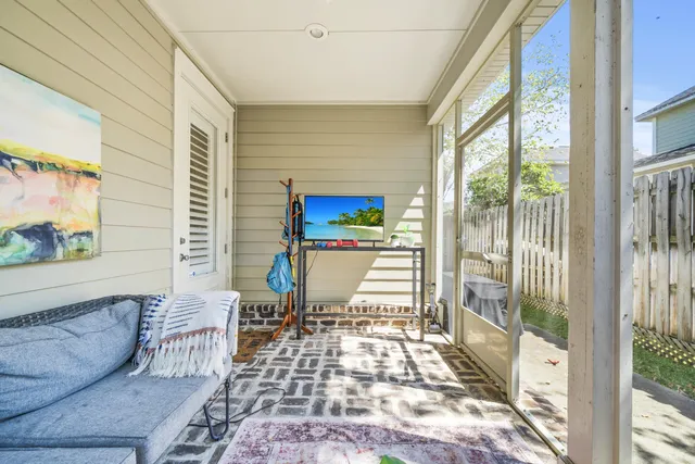 a view of a backyard with pathway