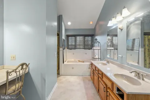 $500,000 | 847 Silver Run Road, Middletown, DE 19709