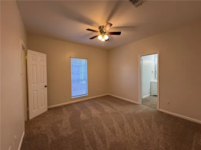 a view of empty room with window