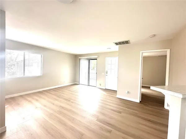 $2,500 | 11 Bridle Lane, Aliso Viejo, CA 92656