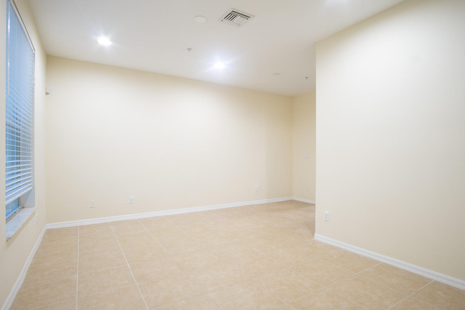 1549 Frederick Small Road Jupiter, FL 33458 - Photo 3 of 36 Living Room