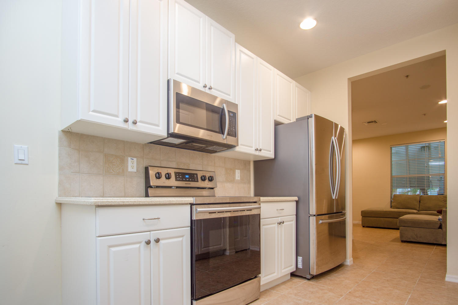 1549 Frederick Small Road Jupiter, FL 33458 - Photo 6 of 36 Kitchen/Living