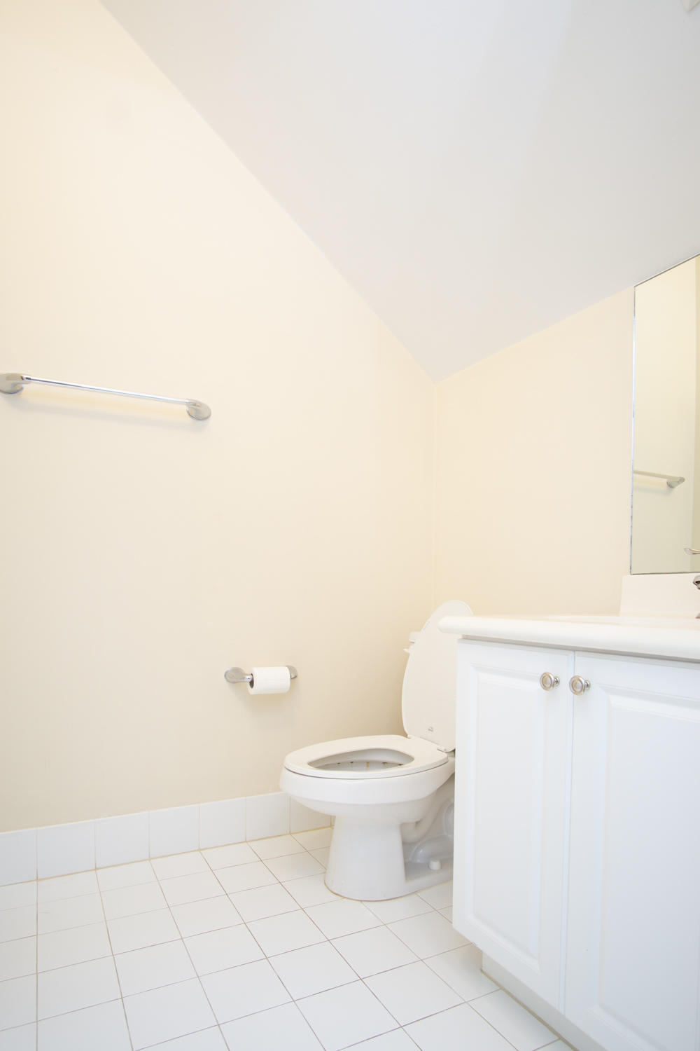 1549 Frederick Small Road Jupiter, FL 33458 - Photo 8 of 36 1/2 Bath