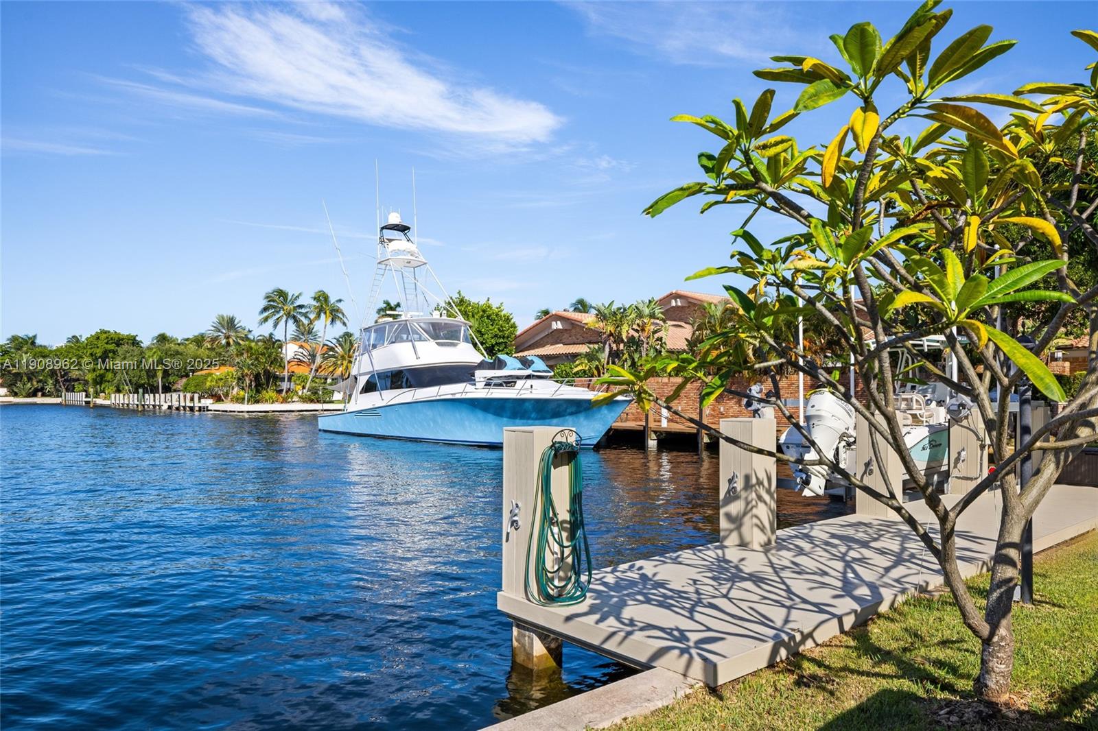 70 Bay Colony Lane Fort Lauderdale, FL 33308 - Photo 4 of 97 Front Dock on protected cove