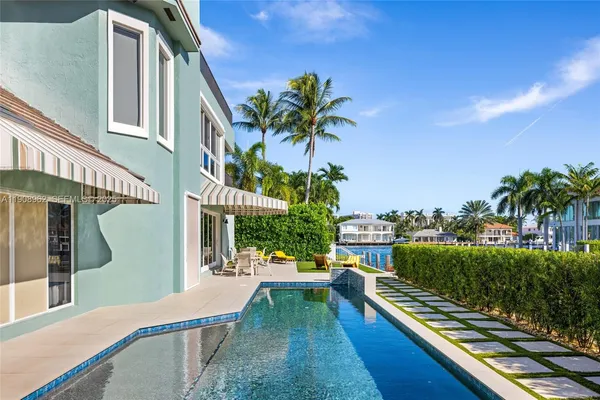 $30,000 | 70 Bay Colony Lane, Fort Lauderdale, FL 33308