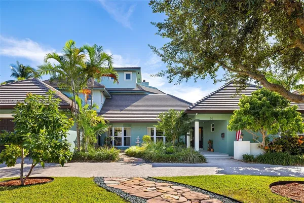 $30,000 | 70 Bay Colony Lane, Fort Lauderdale, FL 33308