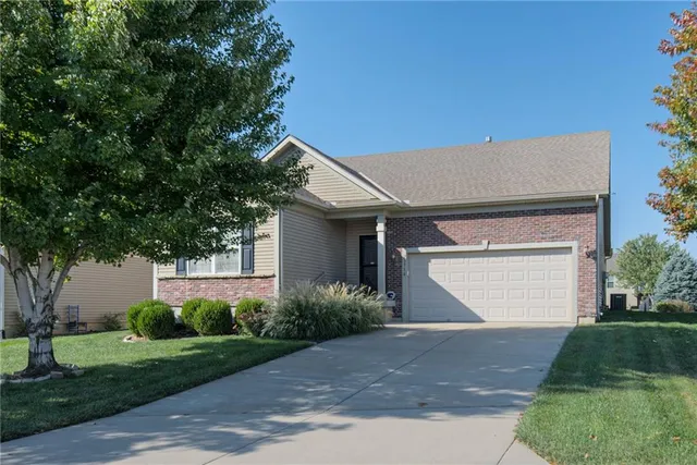 $475,000 | 23718 West 88th Terrace, Lenexa, KS 66227