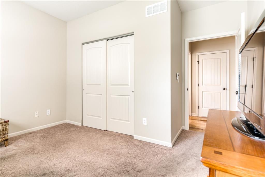 23718 West 88th Terrace Lenexa, KS 66227 - Photo 24 of 37