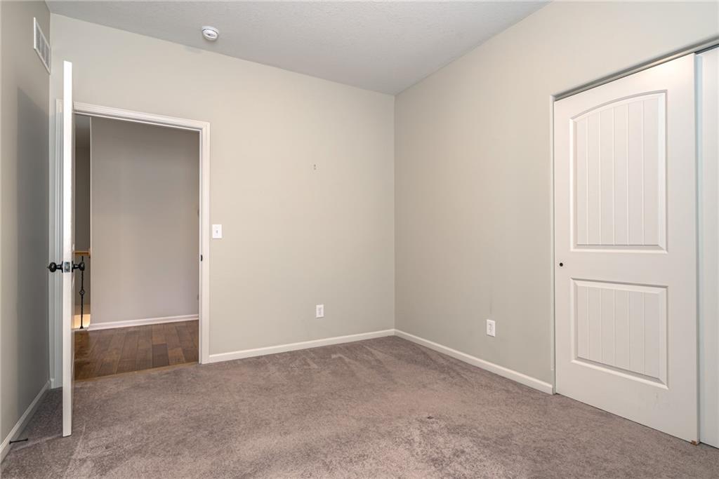 23718 West 88th Terrace Lenexa, KS 66227 - Photo 26 of 37