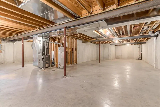 $475,000 | 23718 West 88th Terrace, Lenexa, KS 66227