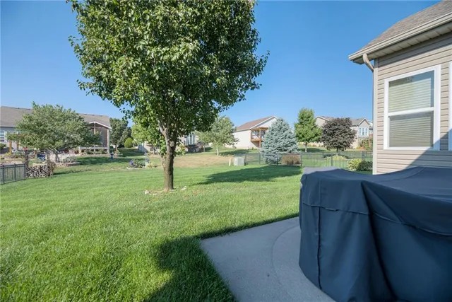 $475,000 | 23718 West 88th Terrace, Lenexa, KS 66227