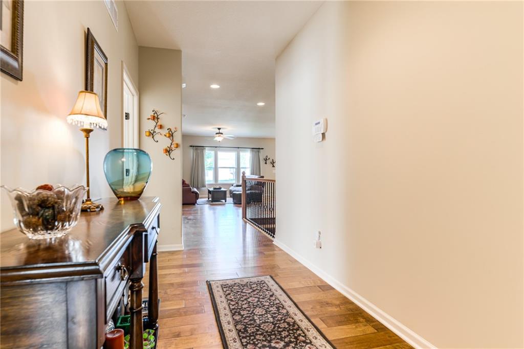 23718 West 88th Terrace Lenexa, KS 66227 - Photo 6 of 37