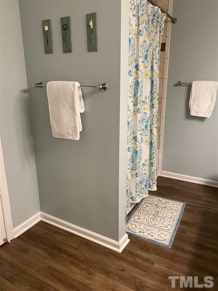 4719 Longhill Lane Raleigh, NC 27612 - Photo 18 of 29