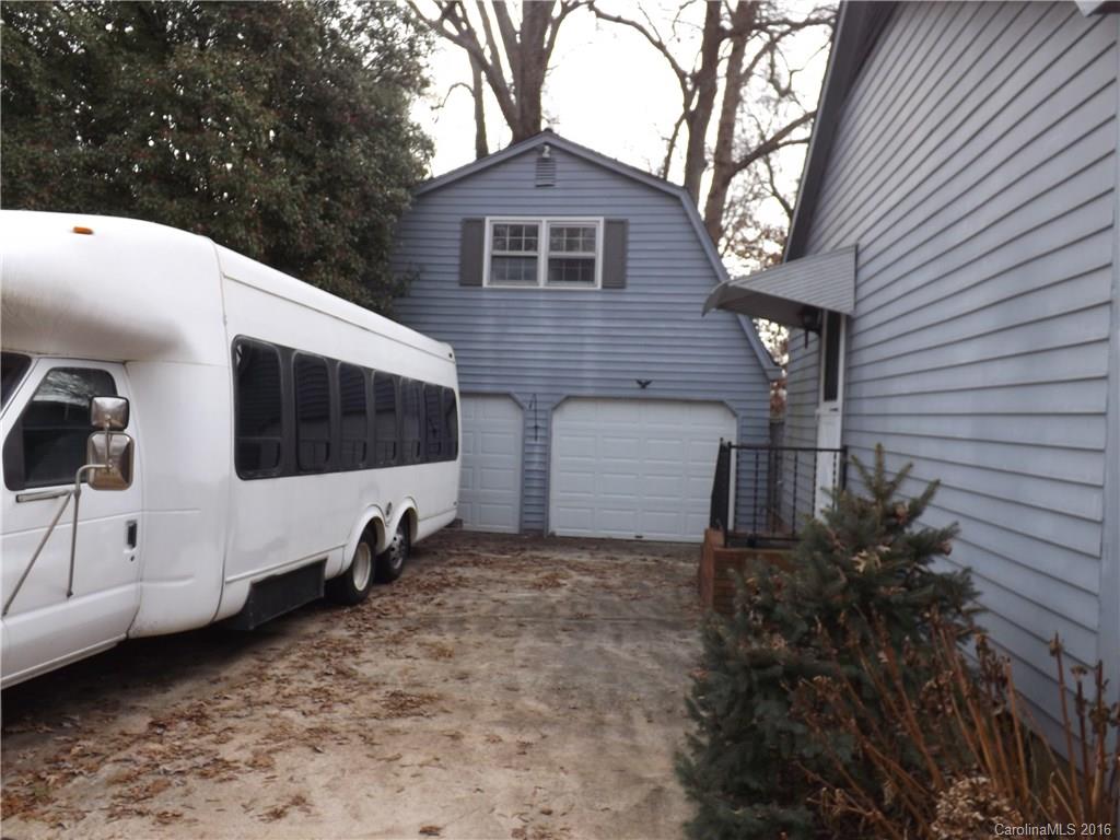 7230 Riding Trail Road, Unit 23 Charlotte, NC 28212 - Photo 2 of 20