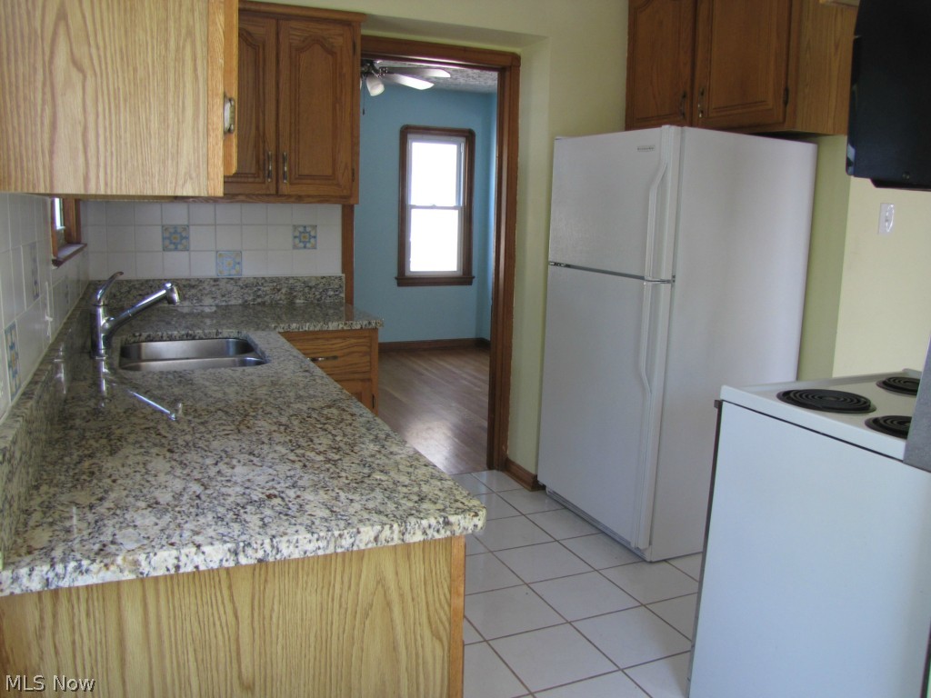 1160 Winston Road Cleveland, OH 44121 - Photo 11 of 24 Gallery Image 11