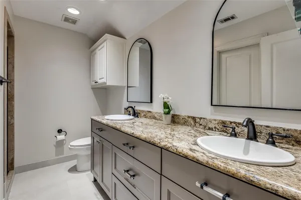 $6,100 | 3305 Rosedale Avenue, Unit 1, University Park, TX 75205