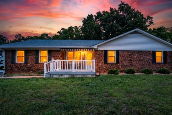 $249,000 | 190 Post Oak Avenue, Camden, TN 38320