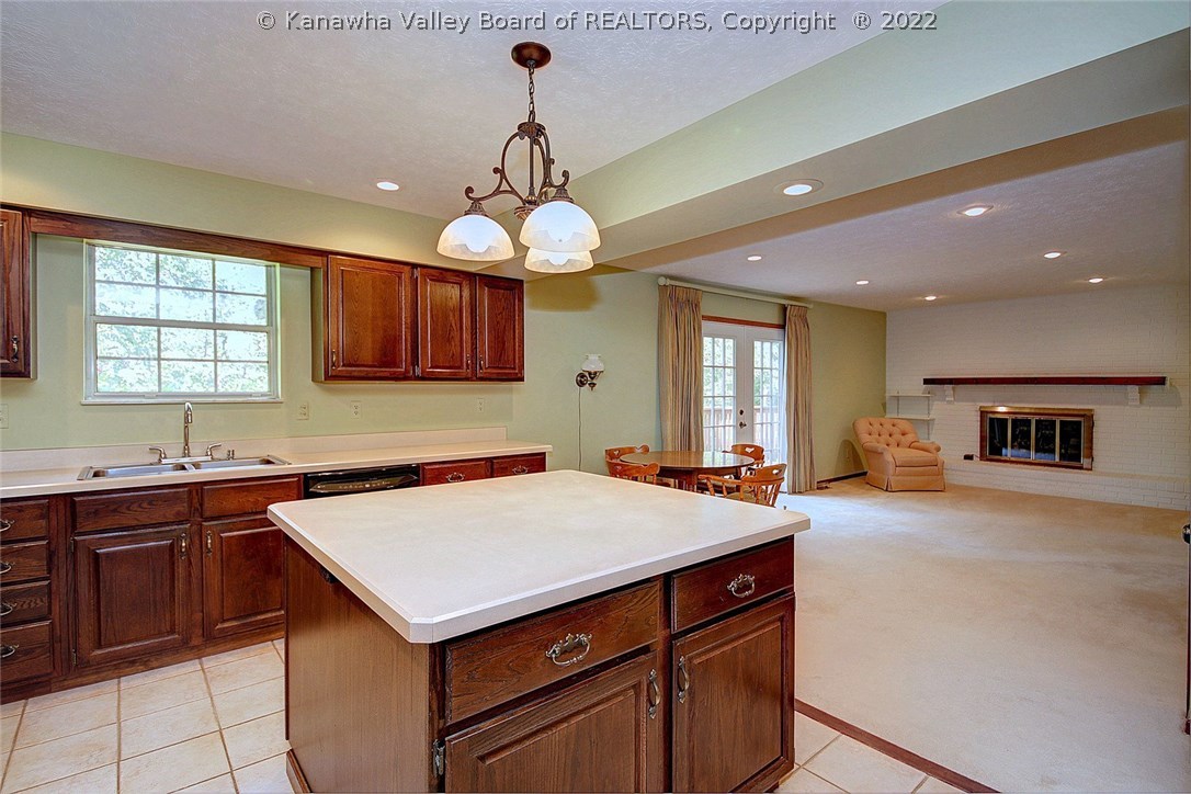 1715 Sierra Road Charleston, WV 25314 - Photo 10 of 30 Gallery Image 10