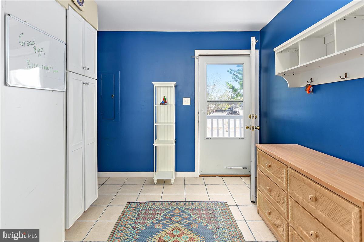 9101 Rusty Anchor Road, Unit 5 Ocean City, MD 21842 - Photo 4 of 52 Gallery Image 4