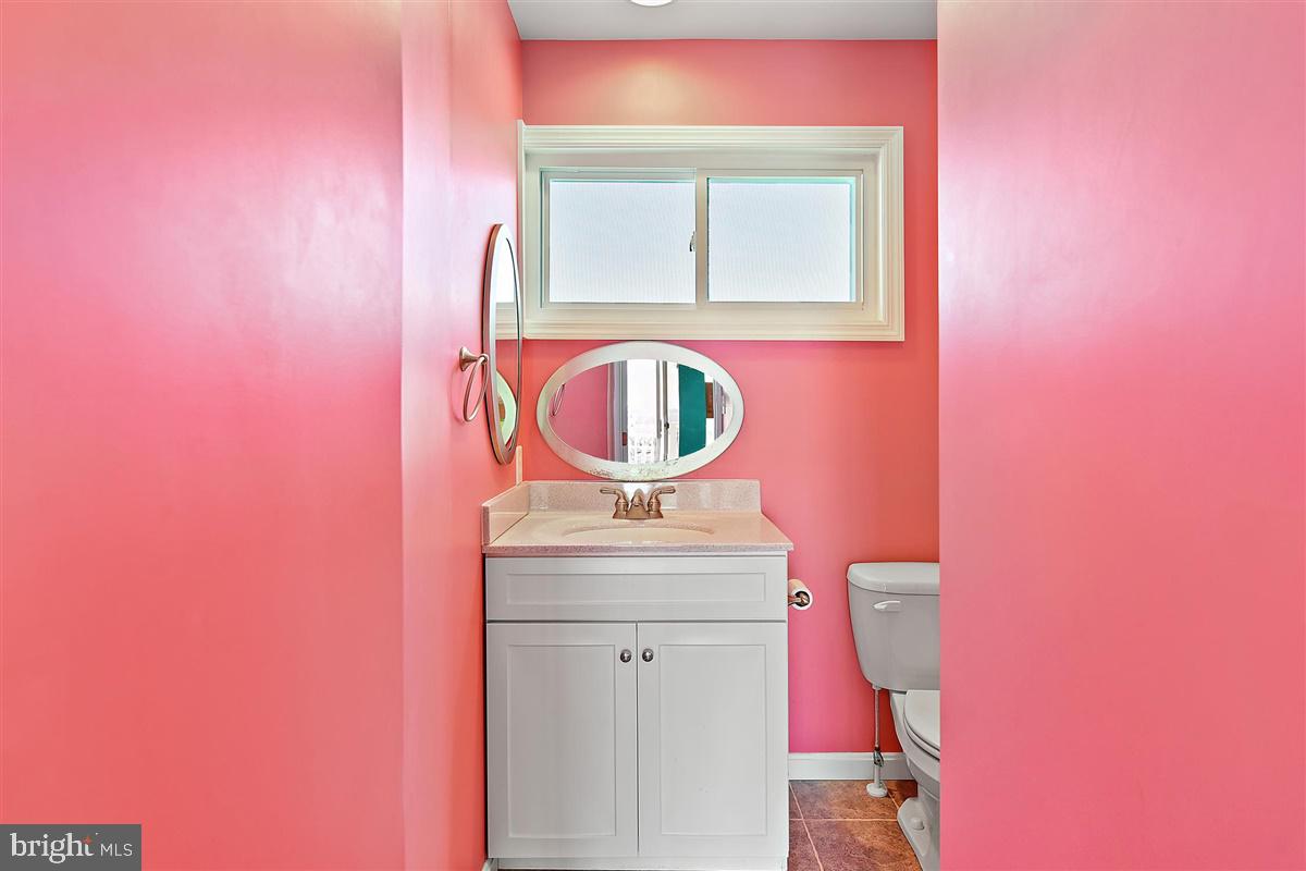 9101 Rusty Anchor Road, Unit 5 Ocean City, MD 21842 - Photo 32 of 52 Gallery Image 32