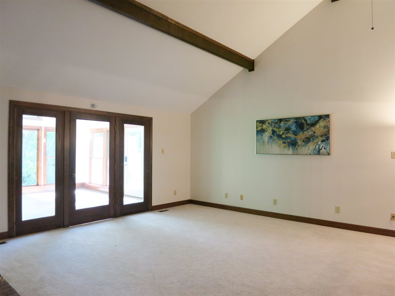 809 Ivanhoe Drive Raleigh, NC 27615 - Photo 6 of 30 Living Room
