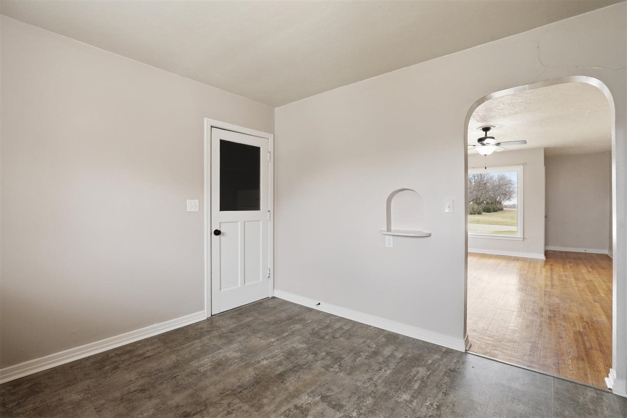1106 Locust Street Perry, OK 73077 - Photo 24 of 33 Gallery Image 24