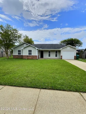 $1,695 | 3910 Yosemite Drive, Ocean Springs, MS 39564