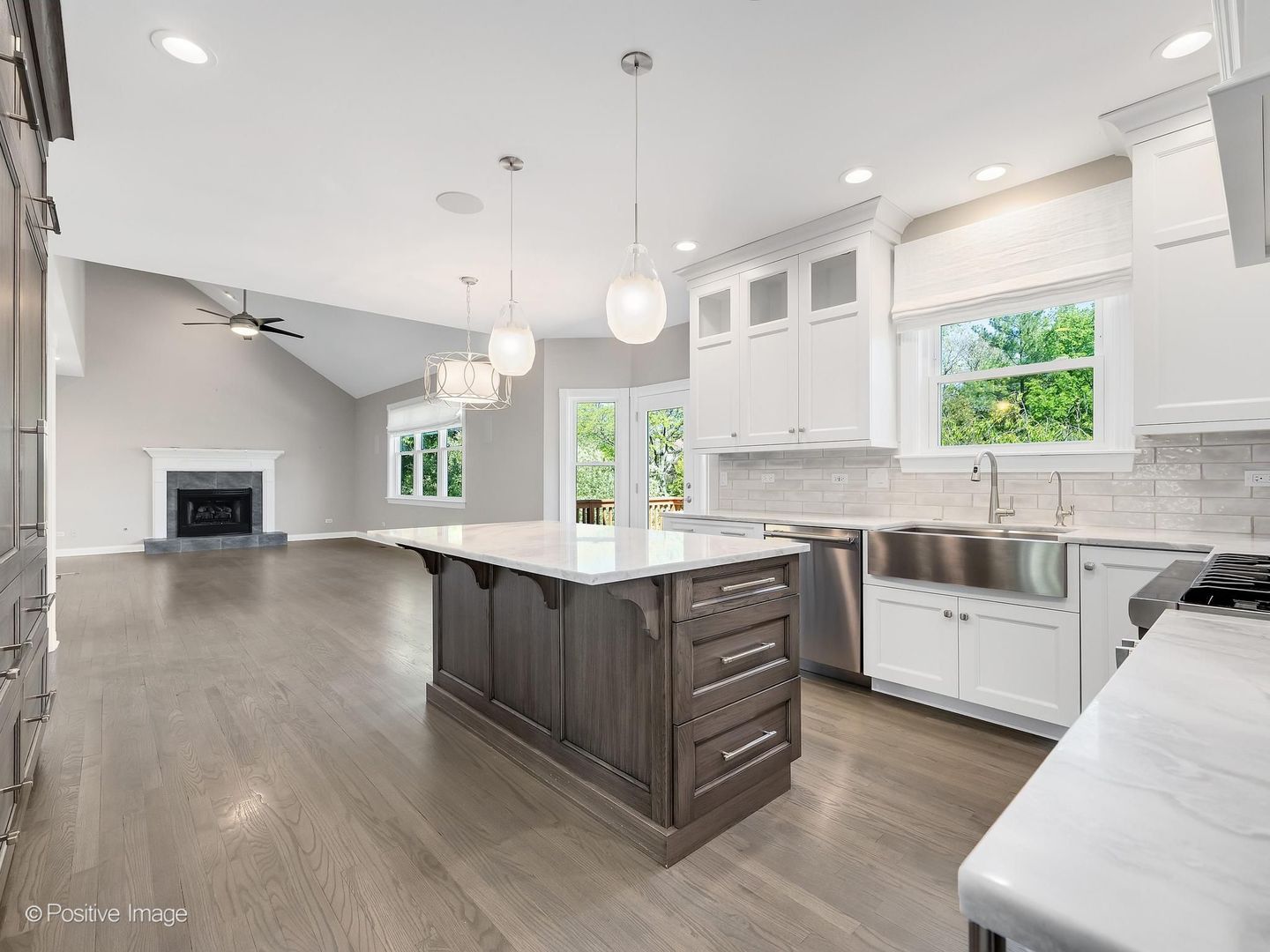 832 Bemis Road Glen Ellyn, IL 60137 - Photo 14 of 62 Gallery Image 14