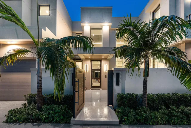 $20,000,000 | 175 Alexander Palm Road, Boca Raton, FL 33432