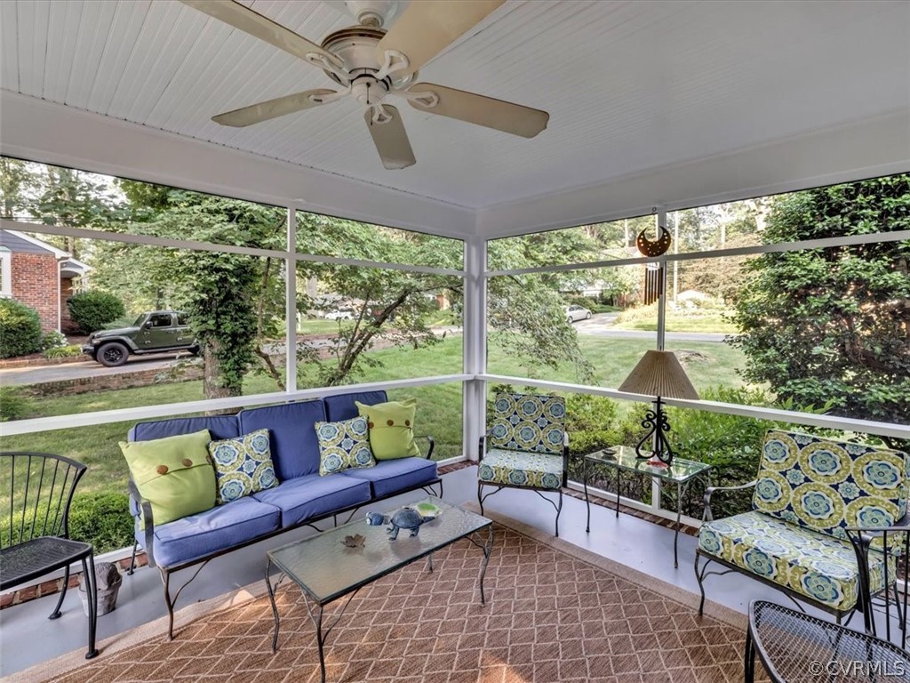 209 Ralston Road Henrico, VA 23229 - Photo 16 of 32 a outdoor living space with furniture and garden view